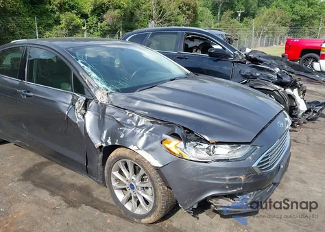 2017 Ford Fusion Se из США, поврежденный, VIN 3FA6P0H73HR142755